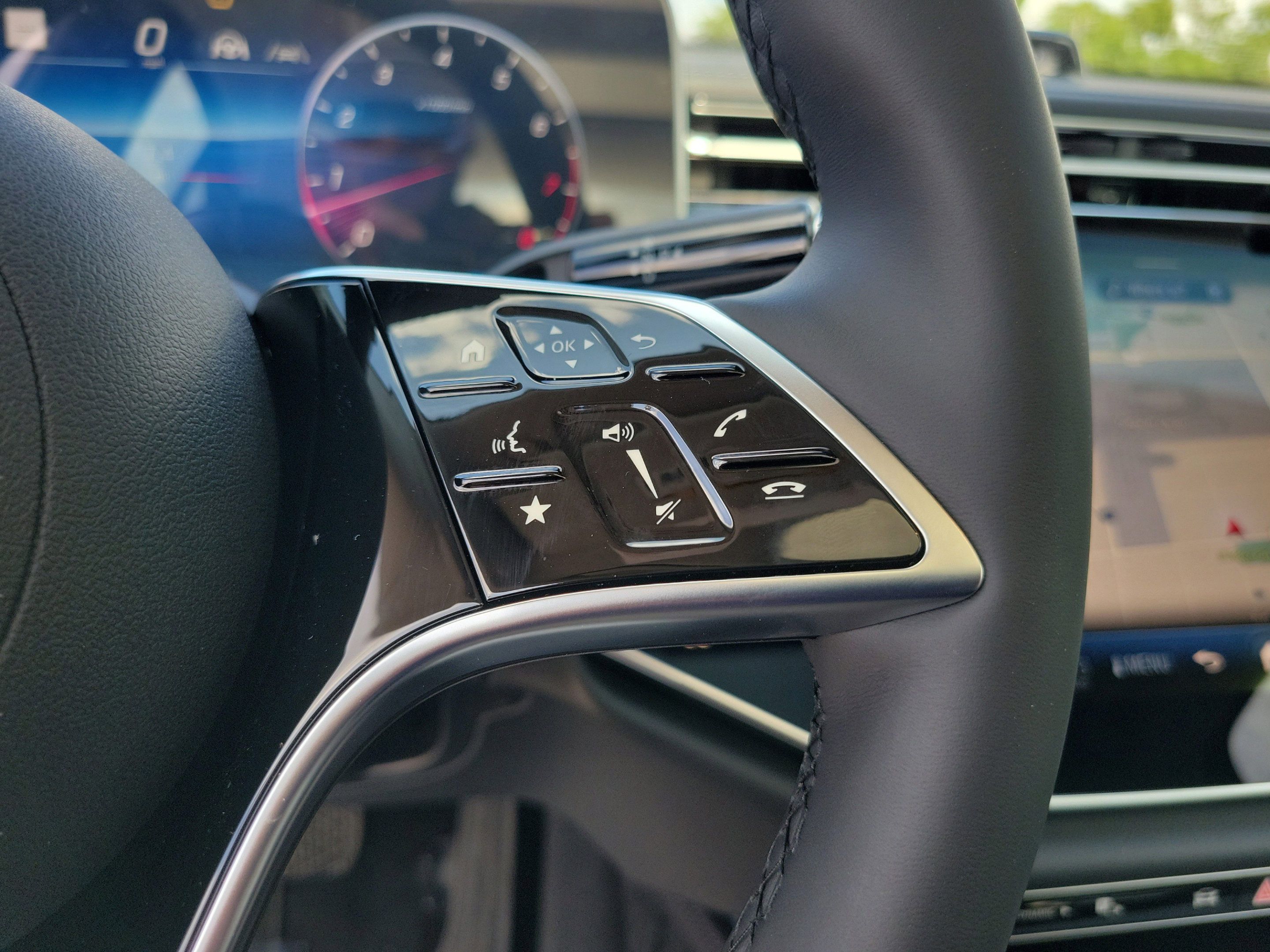New 2026 Mercedes-Benz E 450 4MATIC Sedan image 20
