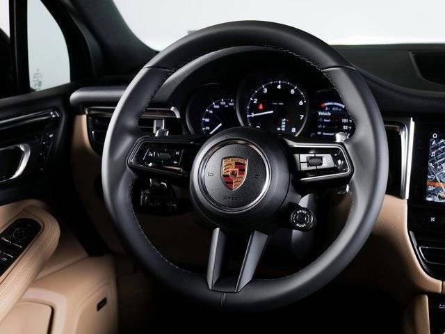 New 2026 Porsche Macan AWD/4WD image 15