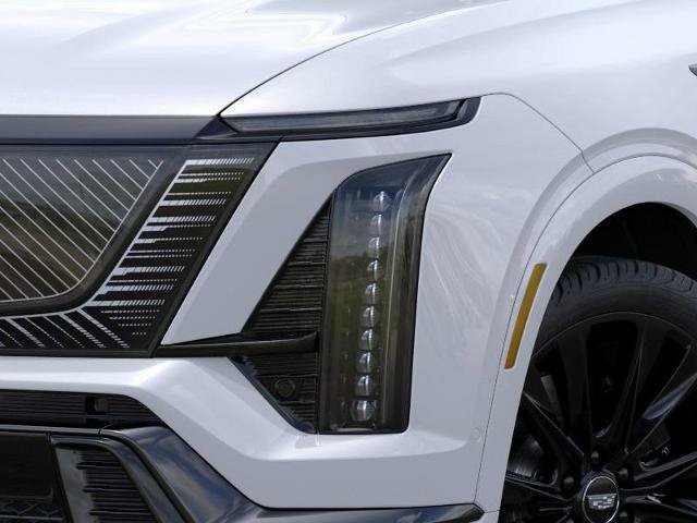 New 2027 Cadillac Vistiq Platinum w/ LPO, Floor Liner Package AWD/4WD image 10