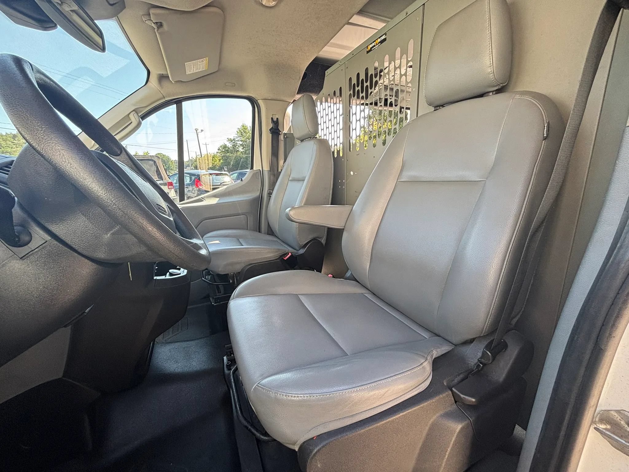 Used 2018 Ford Transit 150 130 Low Roof RWD image 19