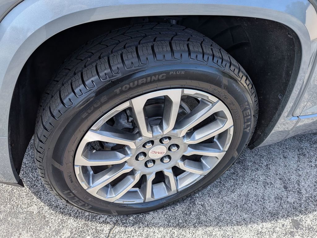 Certified 2023 GMC Acadia Denali w/ Denali Ultimate Package FWD image 8