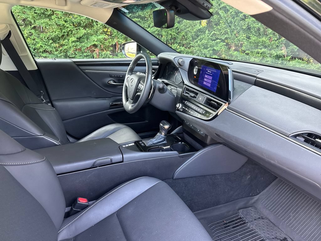 Used 2023 Lexus ES 300h w/ Premium Package FWD image 13