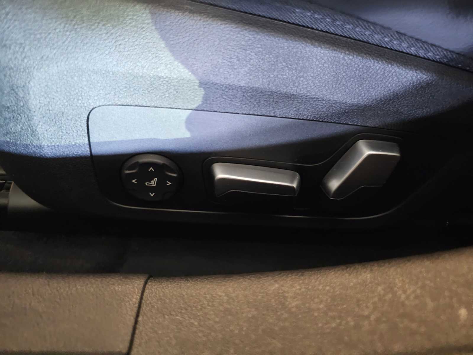 Used 2023 BMW i4 eDrive35 image 29