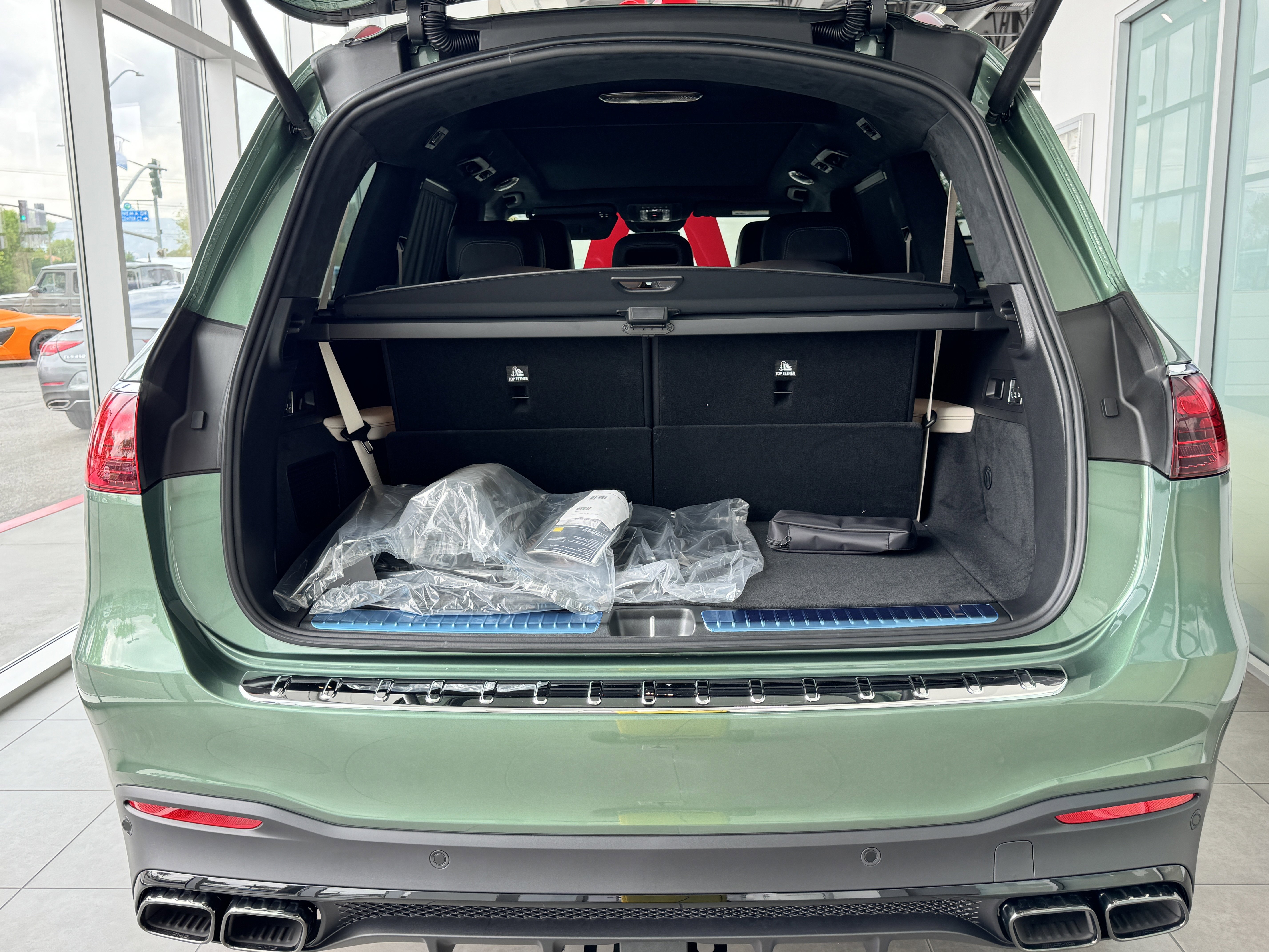 New 2026 Mercedes-Benz GLS 63 AMG 4MATIC image 8