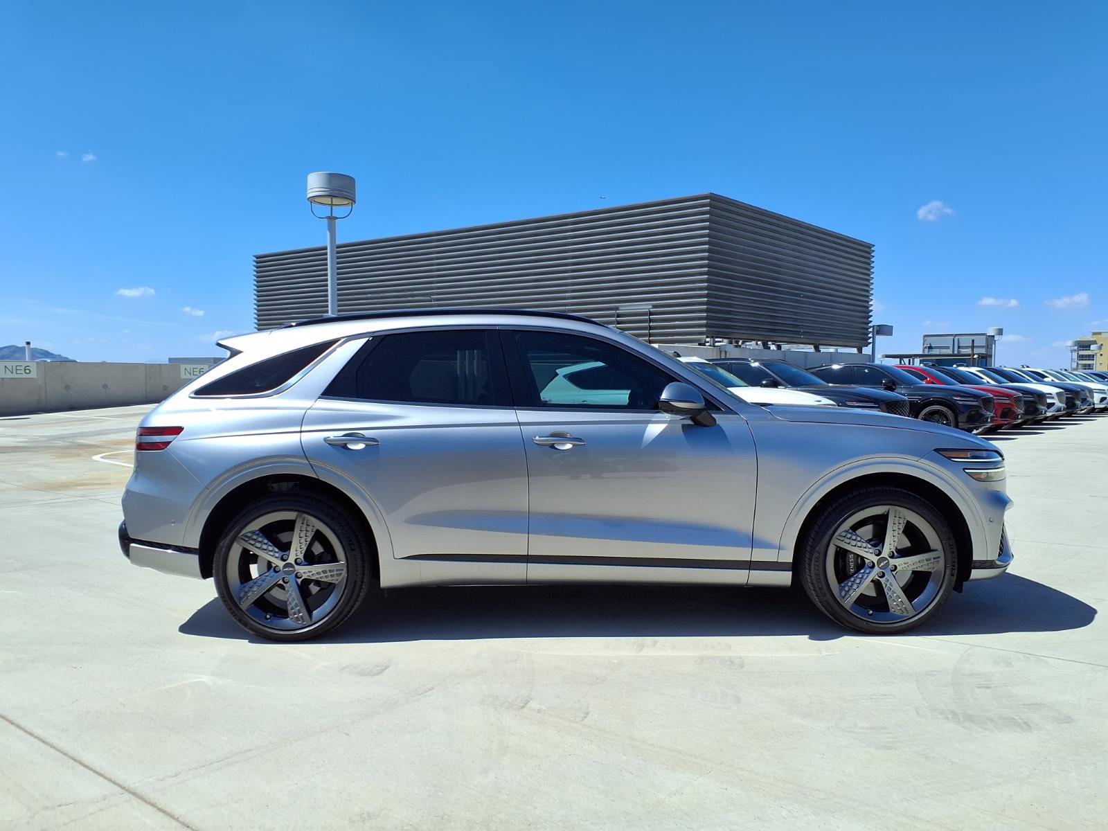 Used 2024 Genesis GV70 3.5T Sport w/ Sport Advanced Package AWD/4WD image 7