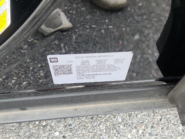 Used 2023 Chevrolet Bolt EUV LT w/ Convenience Package FWD image 26