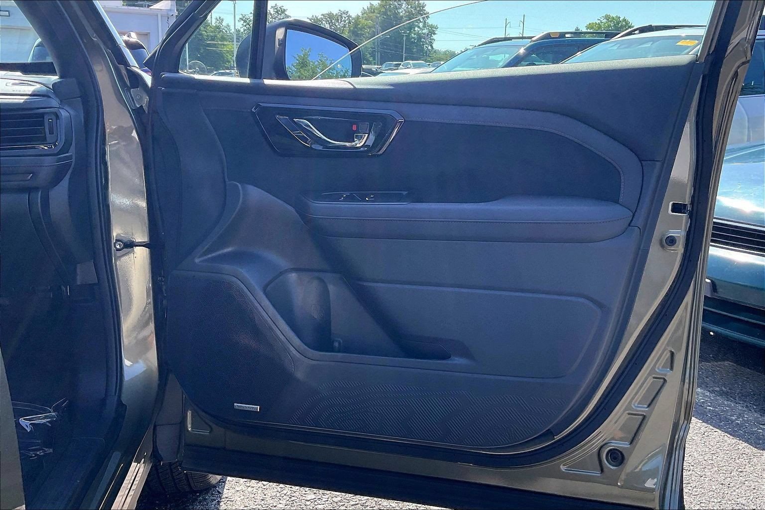 Certified 2025 Subaru Forester Touring w/ Touring Package AWD/4WD image 24