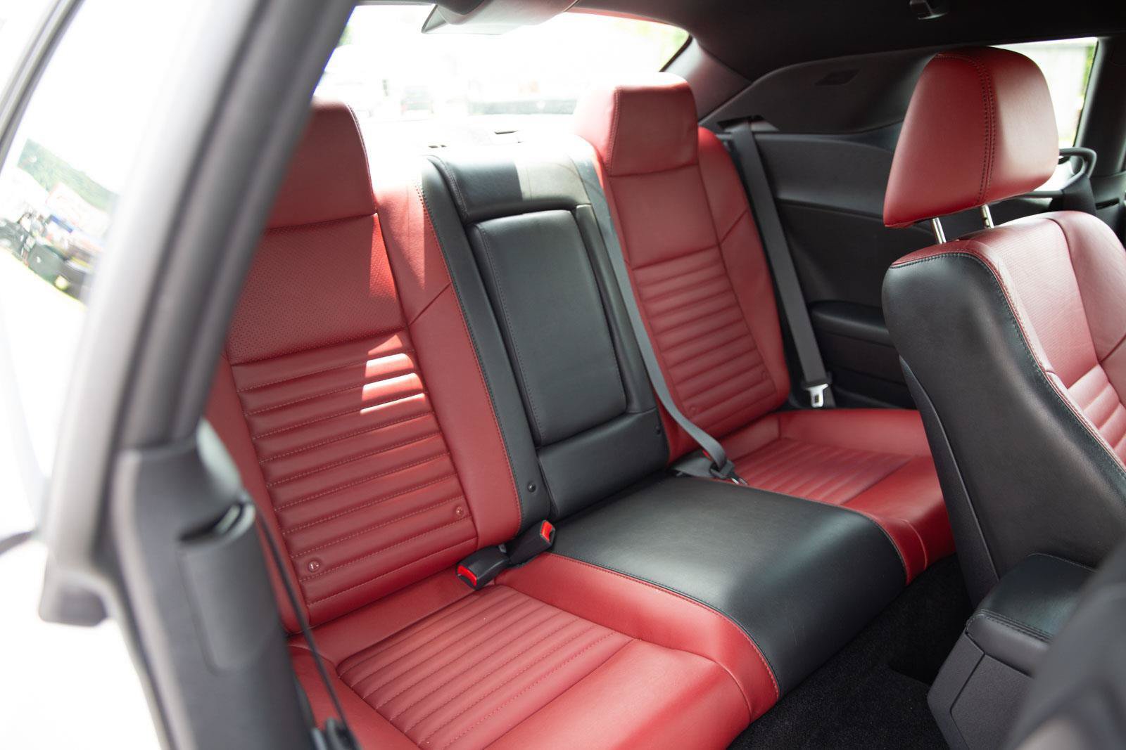 Used 2013 Dodge Challenger SXT Plus RWD image 20