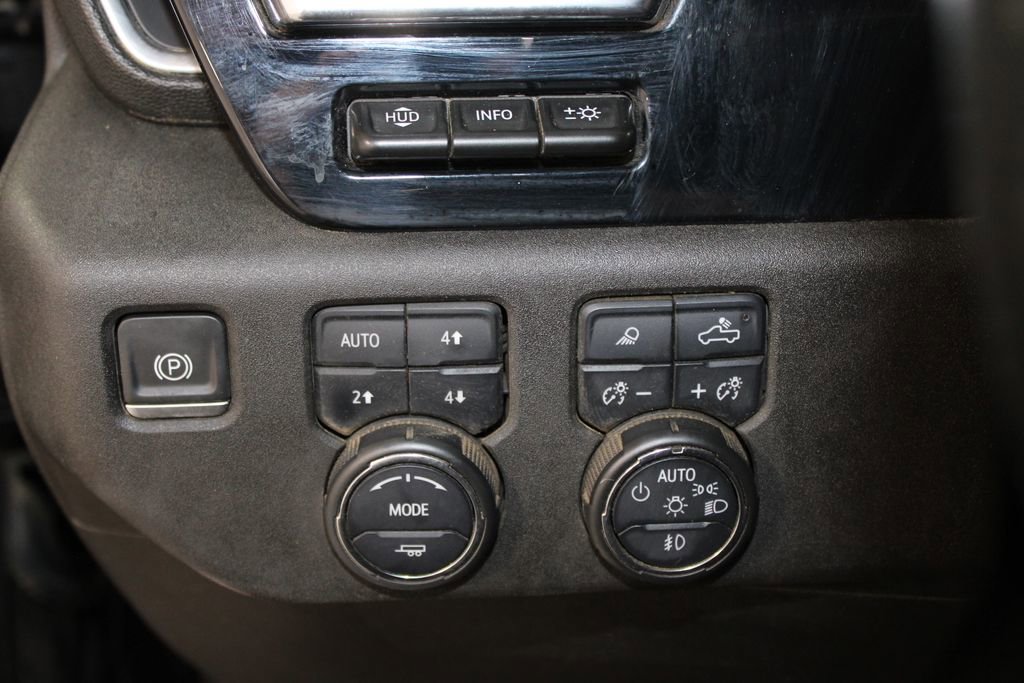 Used 2024 Chevrolet Silverado 2500 High Country w/ High Country Premium Package image 44