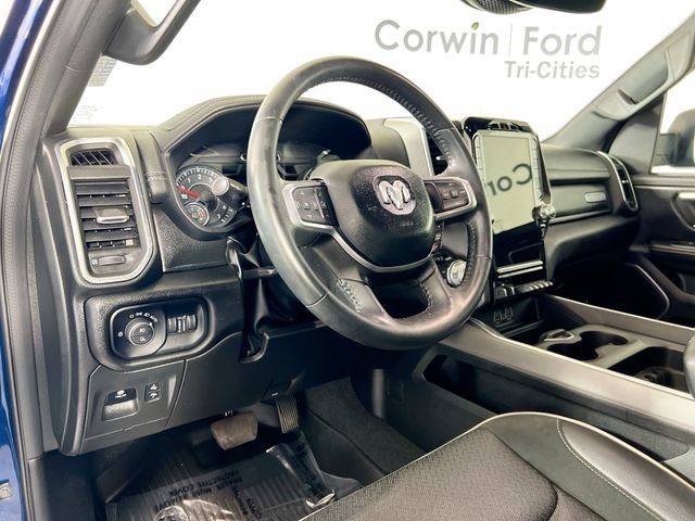Used 2023 RAM 1500 Laramie AWD/4WD image 4