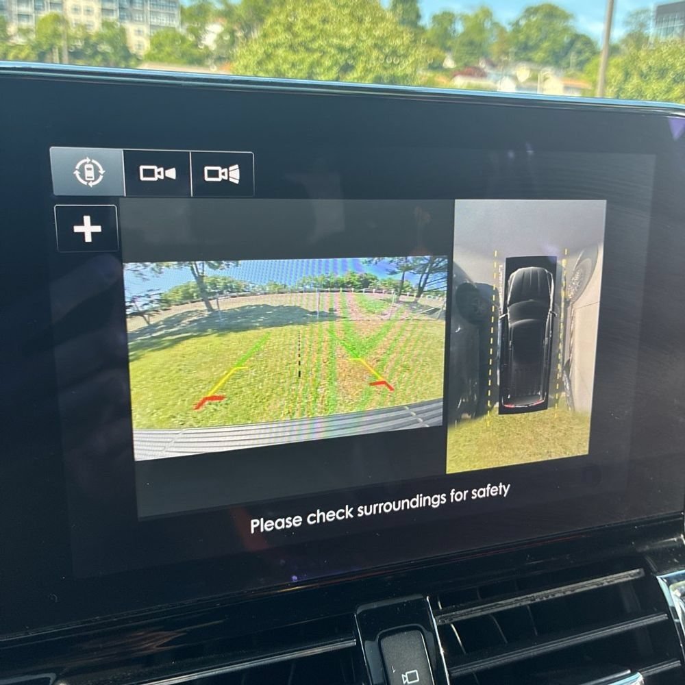 Used 2018 Lincoln Navigator L Select AWD/4WD image 11
