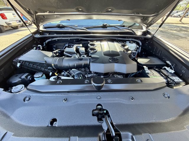 Certified 2018 Toyota 4Runner Limited AWD/4WD image 5