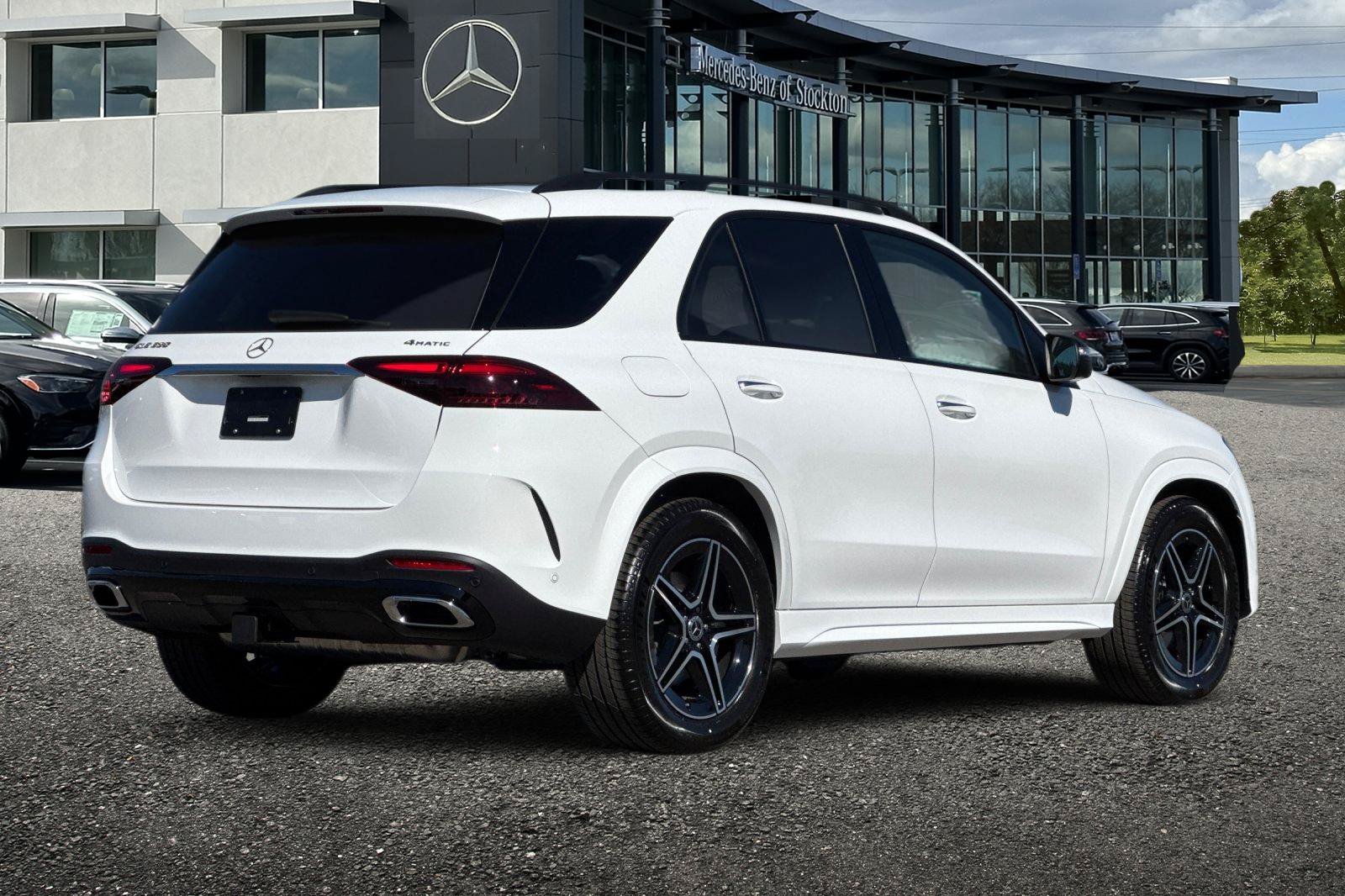 New 2026 Mercedes-Benz GLE 350 4MATIC image 4