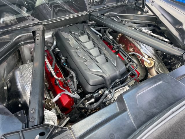 Used 2025 Chevrolet Corvette Stingray Preferred Cpe w/ 2LT RWD image 22