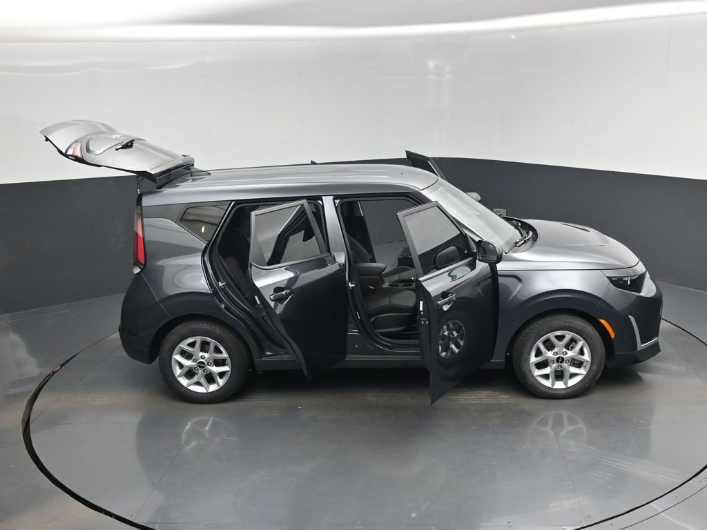 Used 2024 Kia Soul S image 18