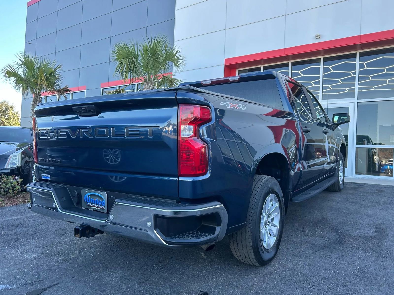Used 2023 Chevrolet Silverado 1500 W/T w/ WT Value Package AWD/4WD image 4