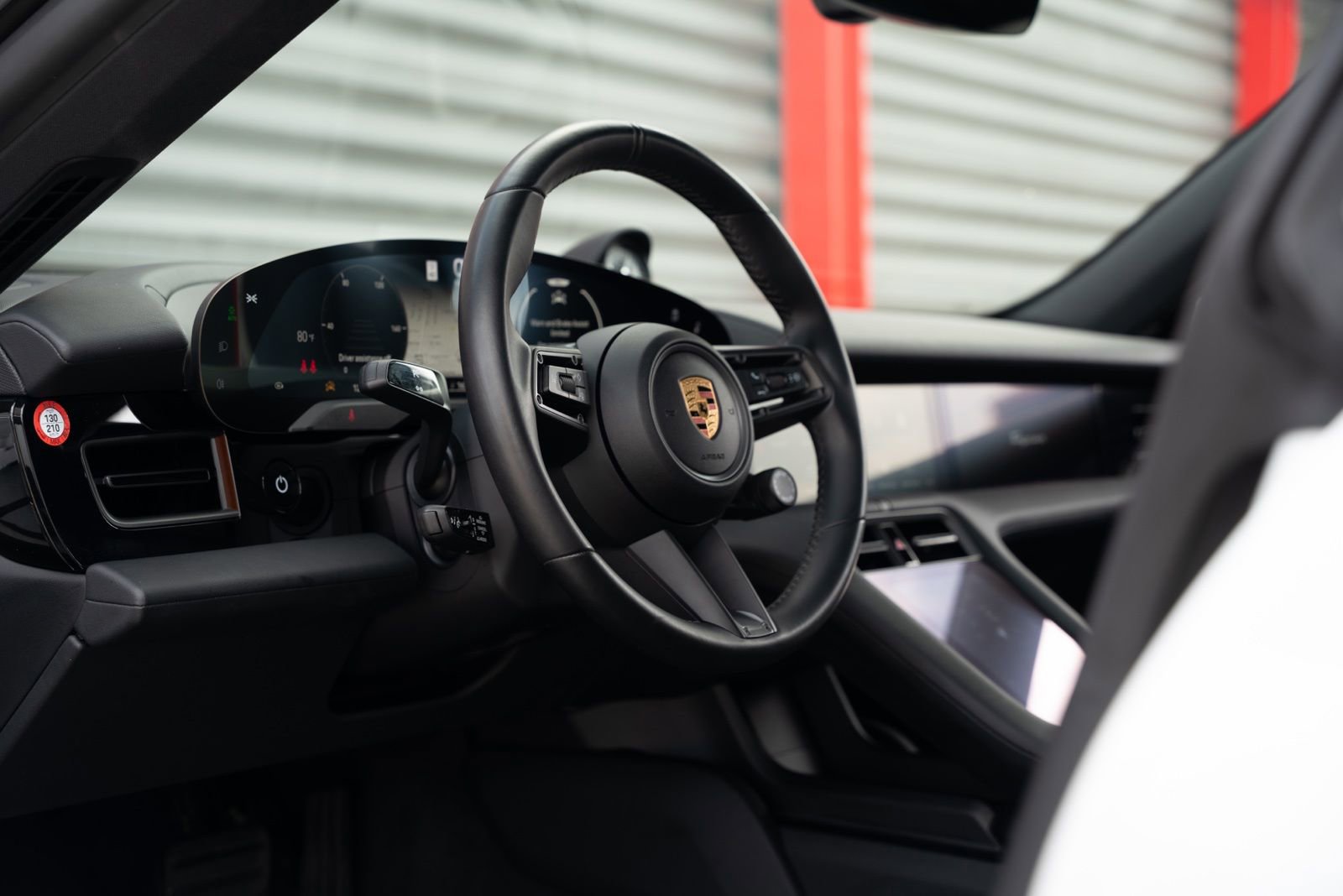 Used 2021 Porsche Taycan 4S image 7