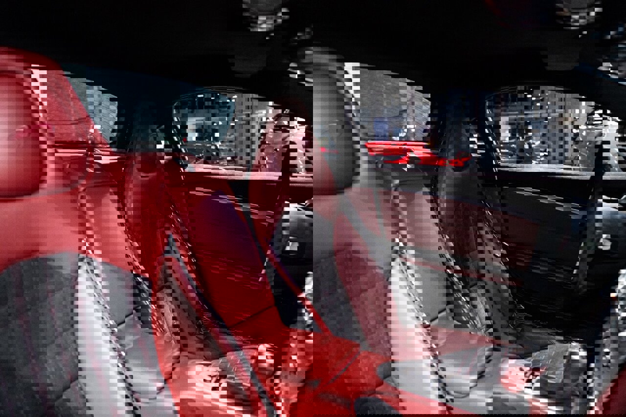 Used 2005 Mercedes-Benz SLR image 39