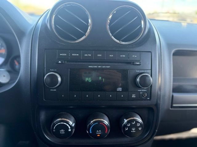 Used 2015 Jeep Patriot Sport FWD image 11