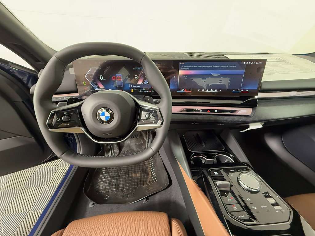 New 2025 BMW 540i xDrive w/ Premium Package image 10
