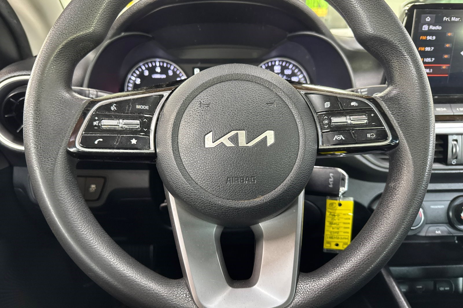 Used 2022 Kia Forte LXS FWD image 15