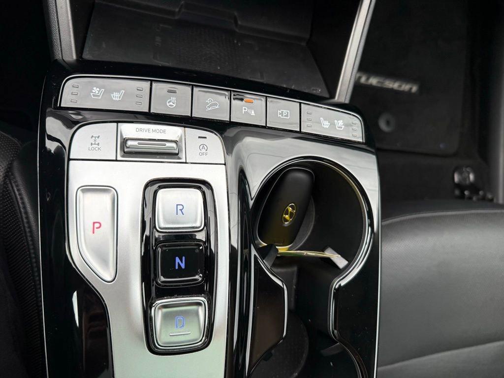 Used 2023 Hyundai Tucson Limited image 28