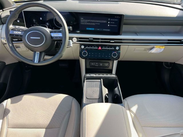 Certified 2025 Hyundai Tucson Limited AWD/4WD image 13