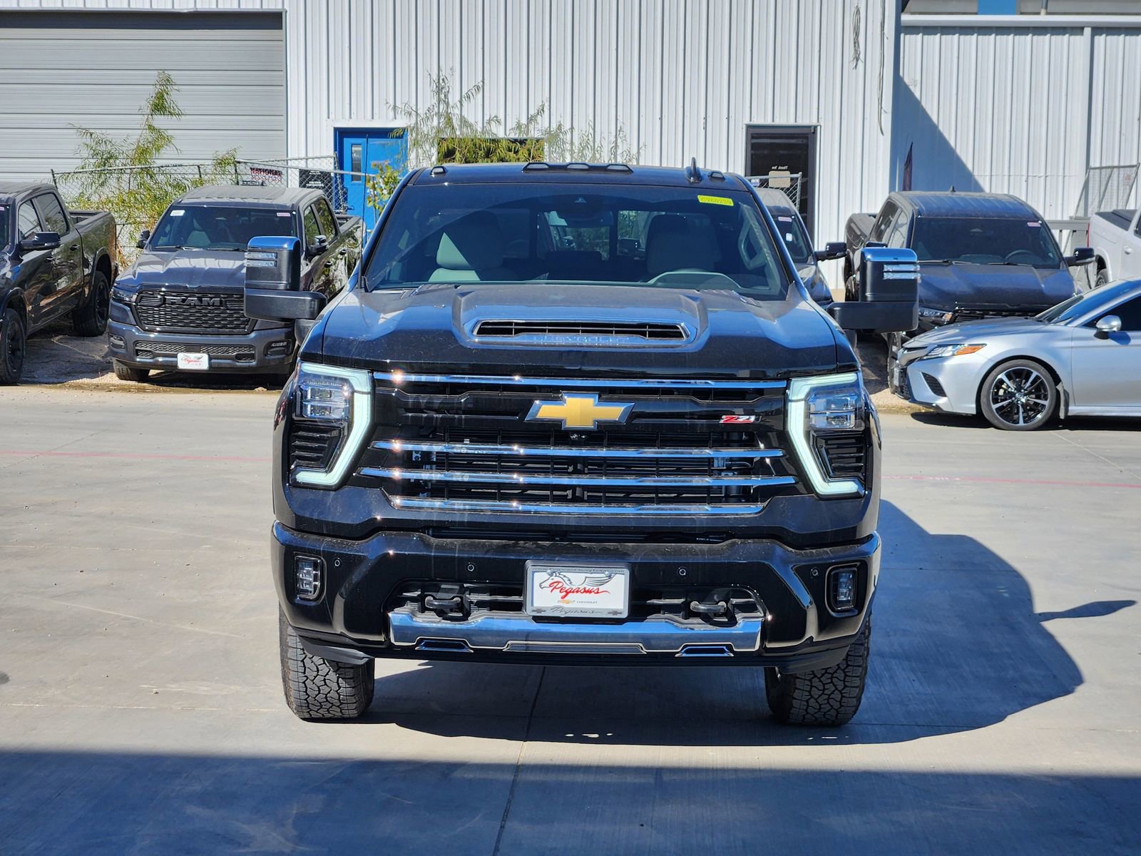 New 2026 Chevrolet Silverado 2500 LT w/ Z71 Chrome Sport Edition image 6