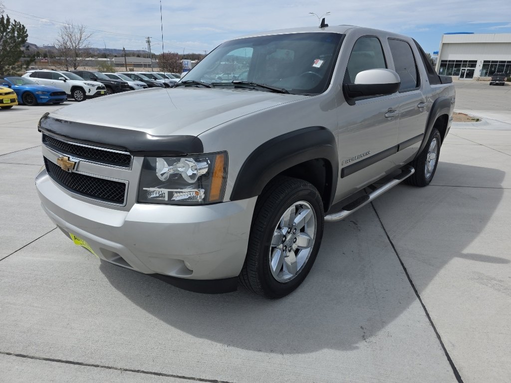 Used 2007 Chevrolet Avalanche LT w/ LT Preferred Equipment Group AWD/4WD image 1