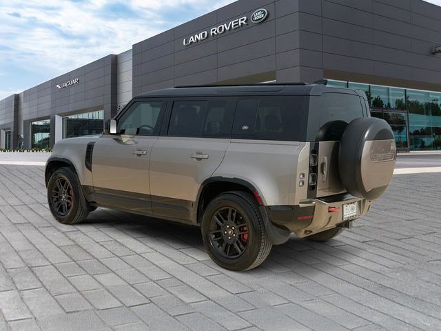 Certified 2023 Land Rover Defender 110 X AWD/4WD image 3