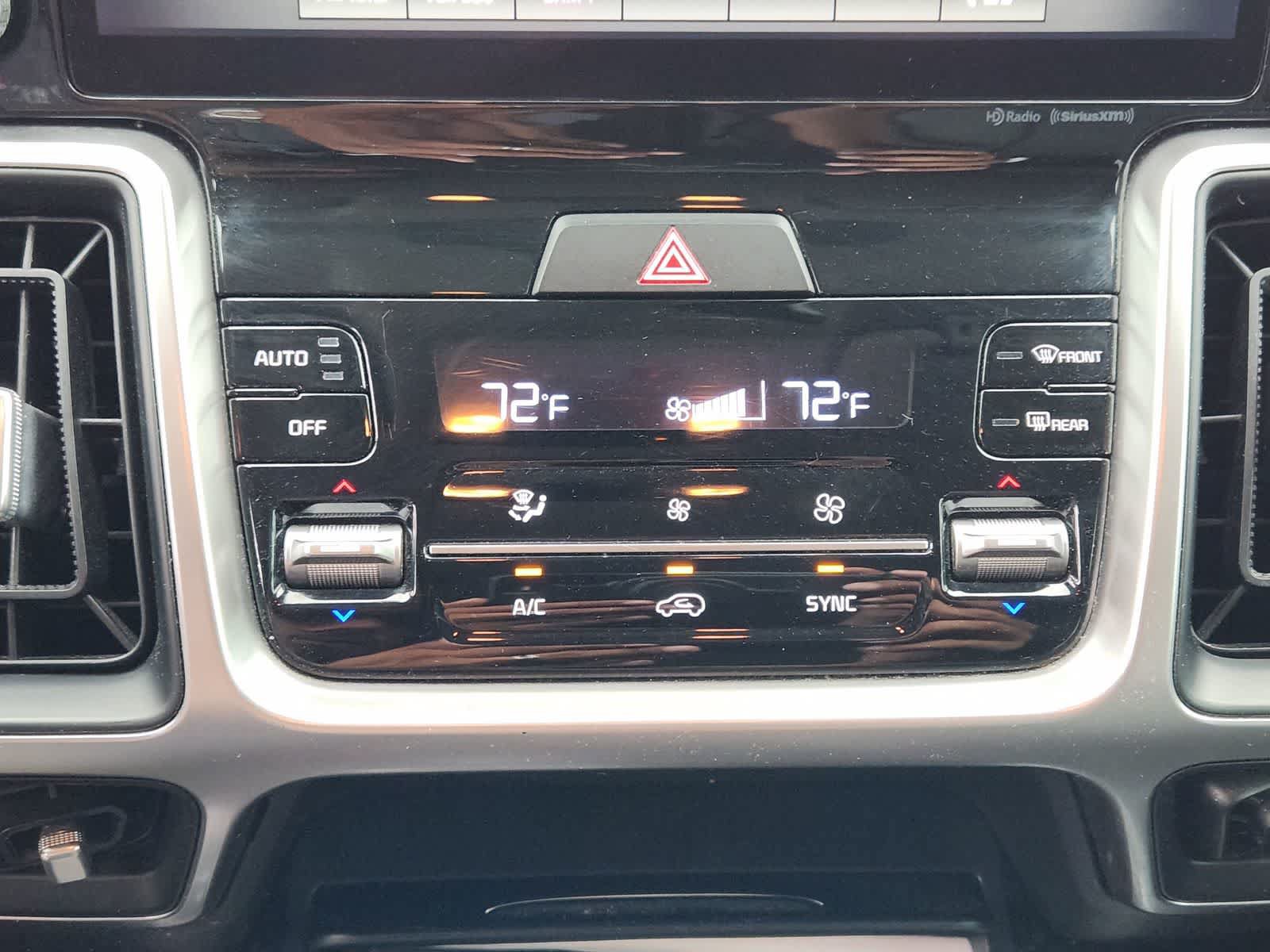 Used 2022 Kia Sorento S FWD image 20