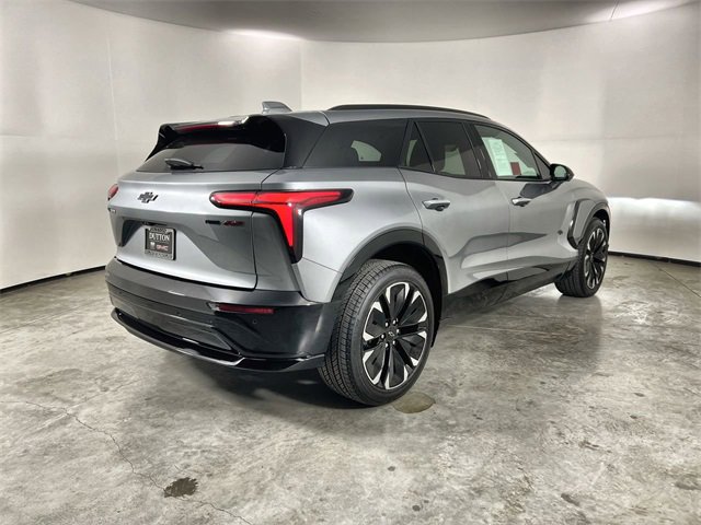 Used 2025 Chevrolet Blazer EV RS image 8