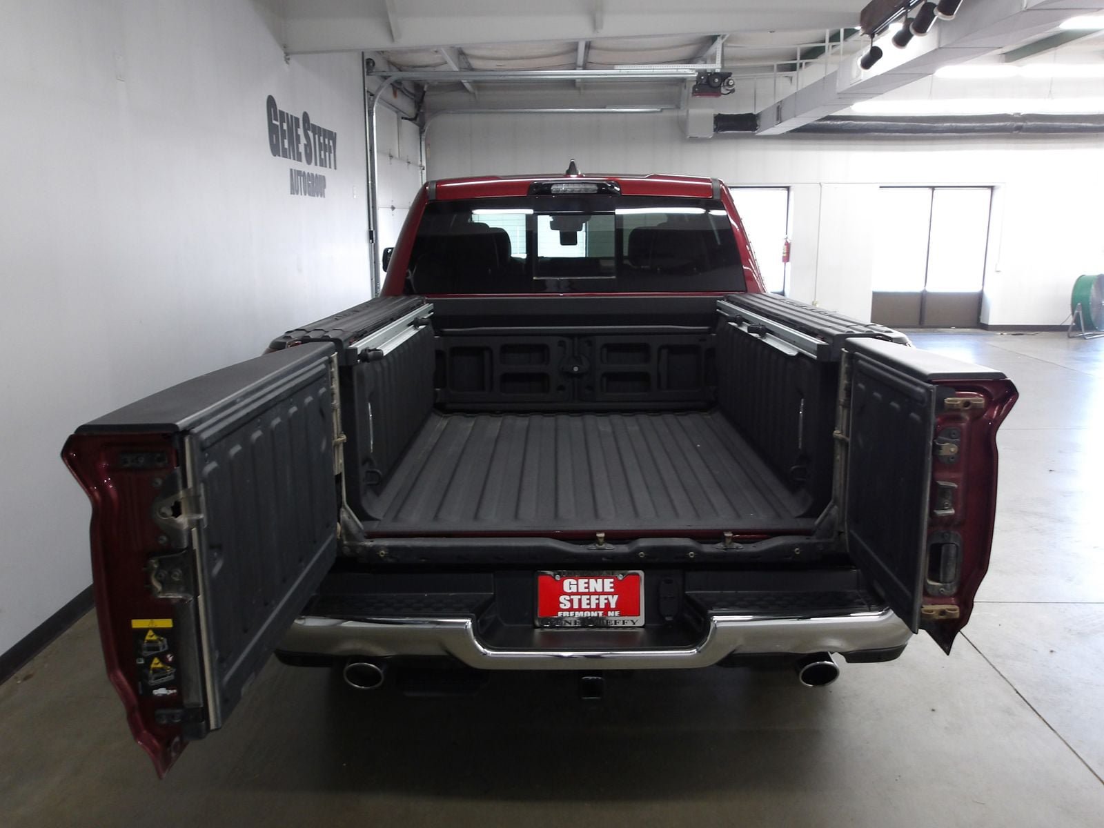 Used 2023 RAM 1500 Limited AWD/4WD image 21