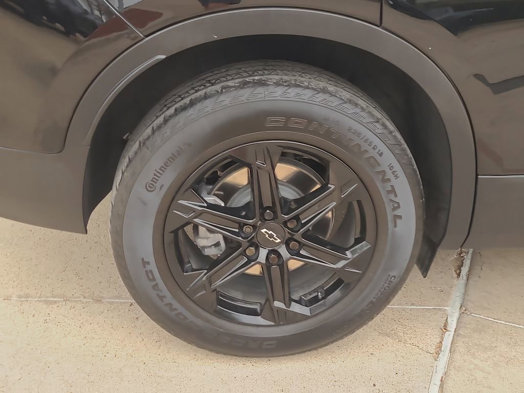 Used 2024 Chevrolet Blazer LT w/ Midnight/Sport Edition image 6