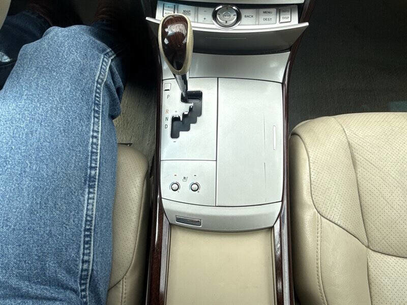 Used 2010 Toyota Avalon XL FWD image 26