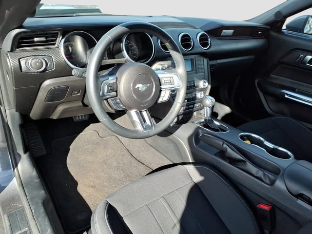 Used 2023 Ford Mustang Coupe RWD image 7