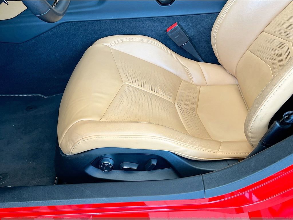 Used 2020 Chevrolet Corvette Stingray Preferred Cpe w/ 2LT Preferred Equipment Group RWD image 20