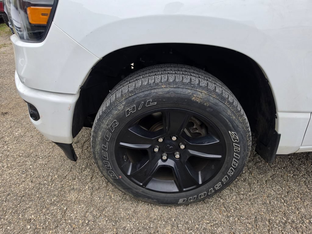 Used 2024 RAM 1500 Big Horn AWD/4WD image 3
