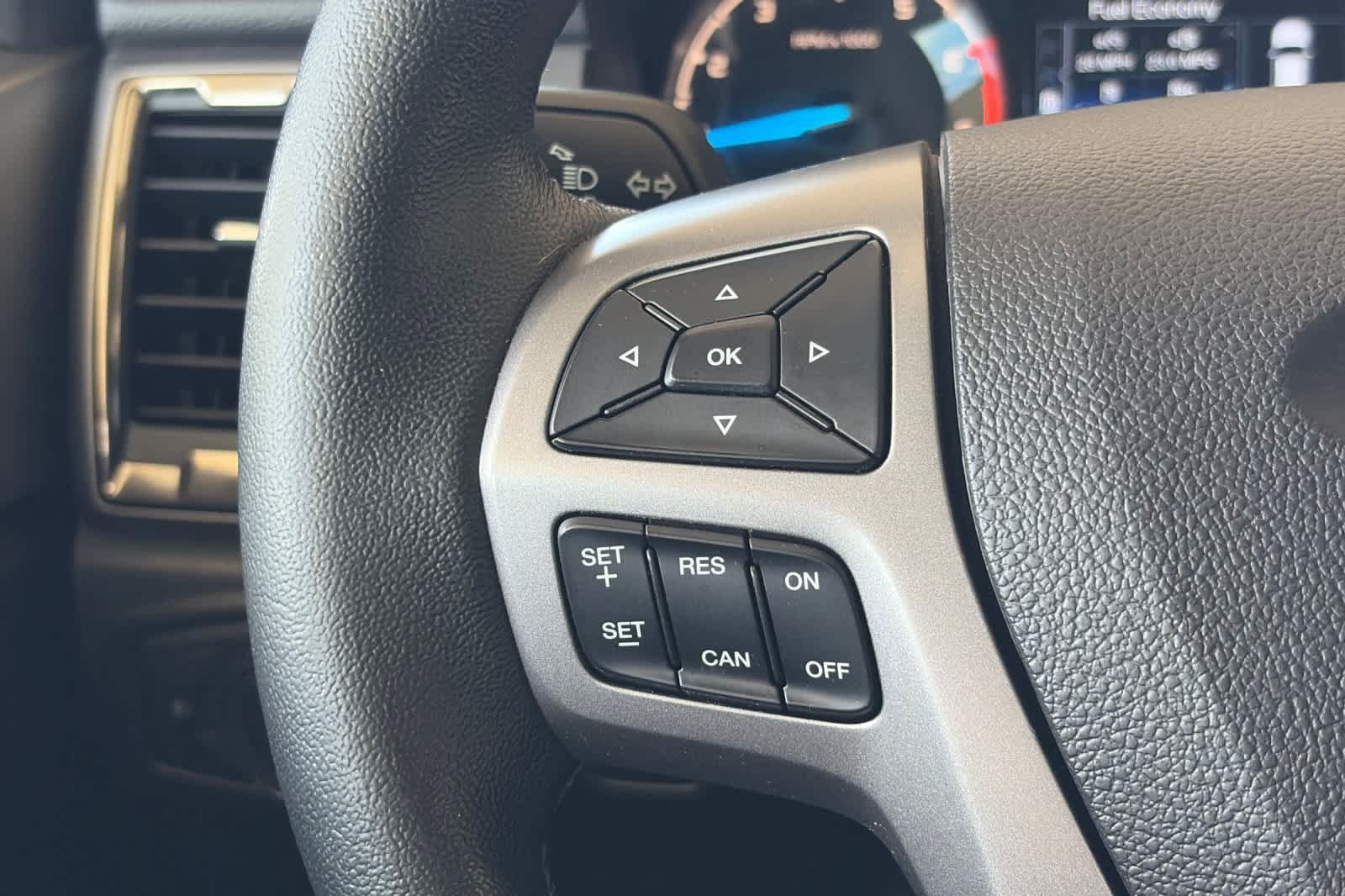 Used 2022 Ford Ranger XLT w/ Equipment Group 301A Mid AWD/4WD image 23