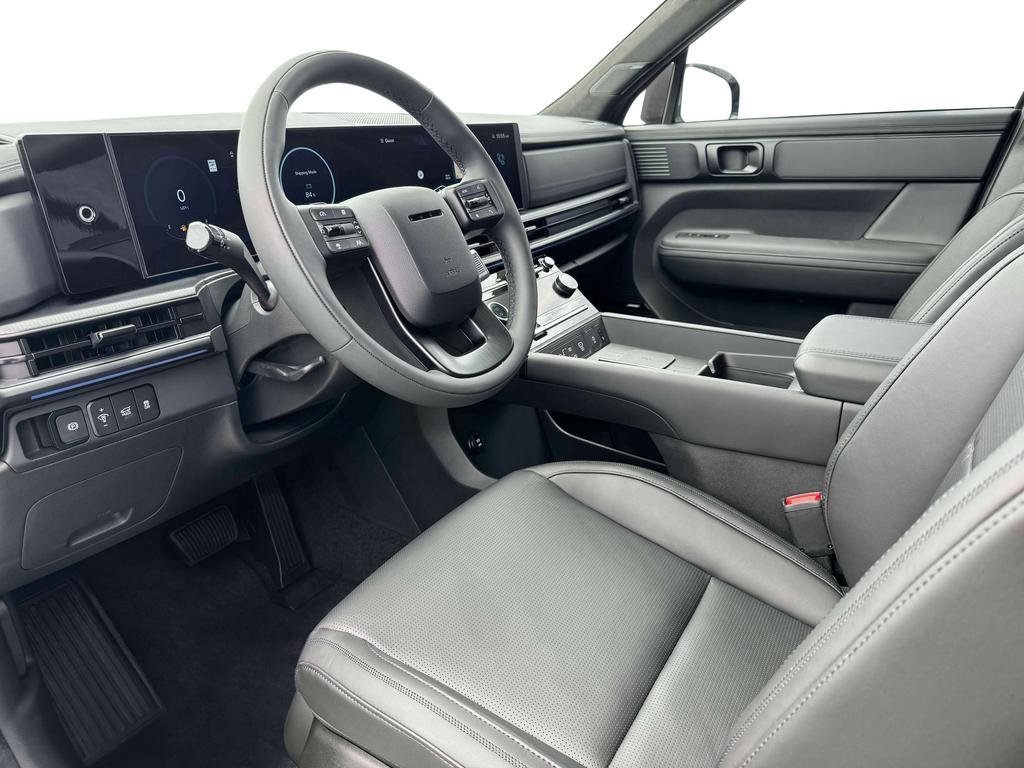 Used 2025 Hyundai Santa Fe Calligraphy image 11