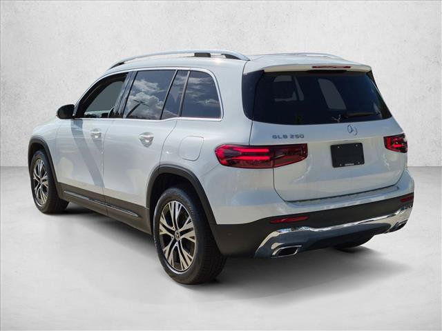 New 2026 Mercedes-Benz GLB 250 image 8