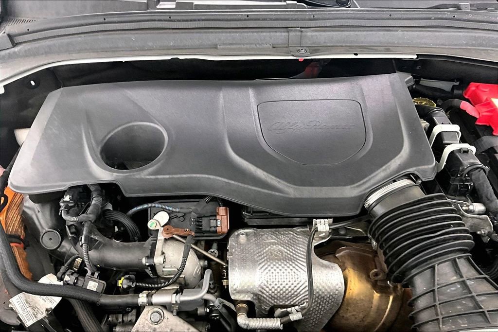 Used 2024 Alfa Romeo Tonale Veloce image 9