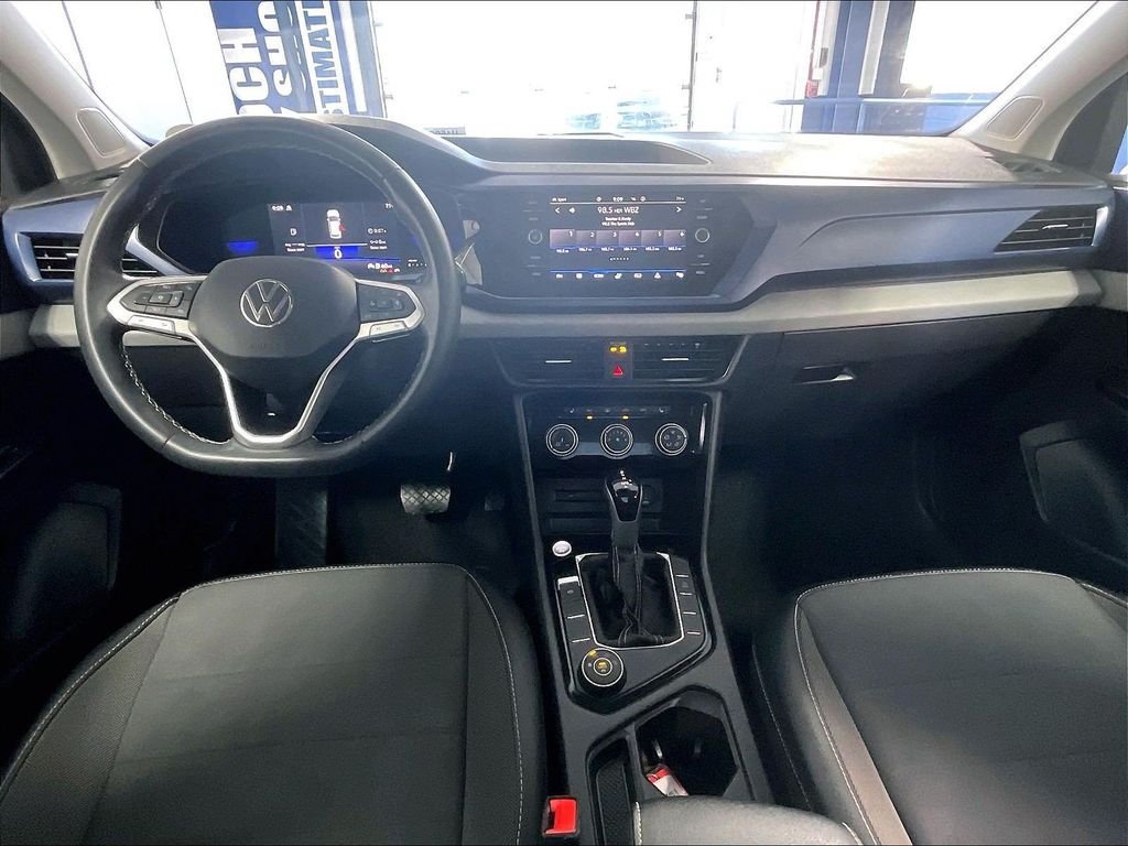 Used 2023 Volkswagen Taos SE AWD/4WD image 21