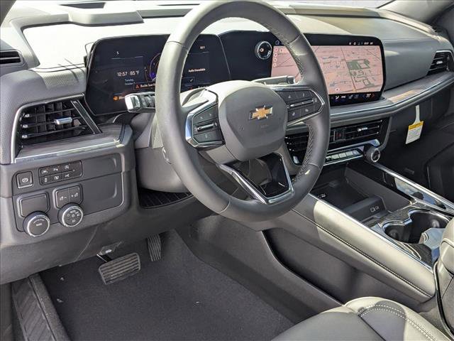 New 2026 Chevrolet Suburban Premier image 3