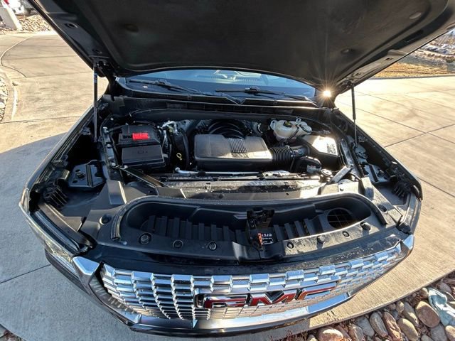 Used 2022 GMC Yukon Denali image 28