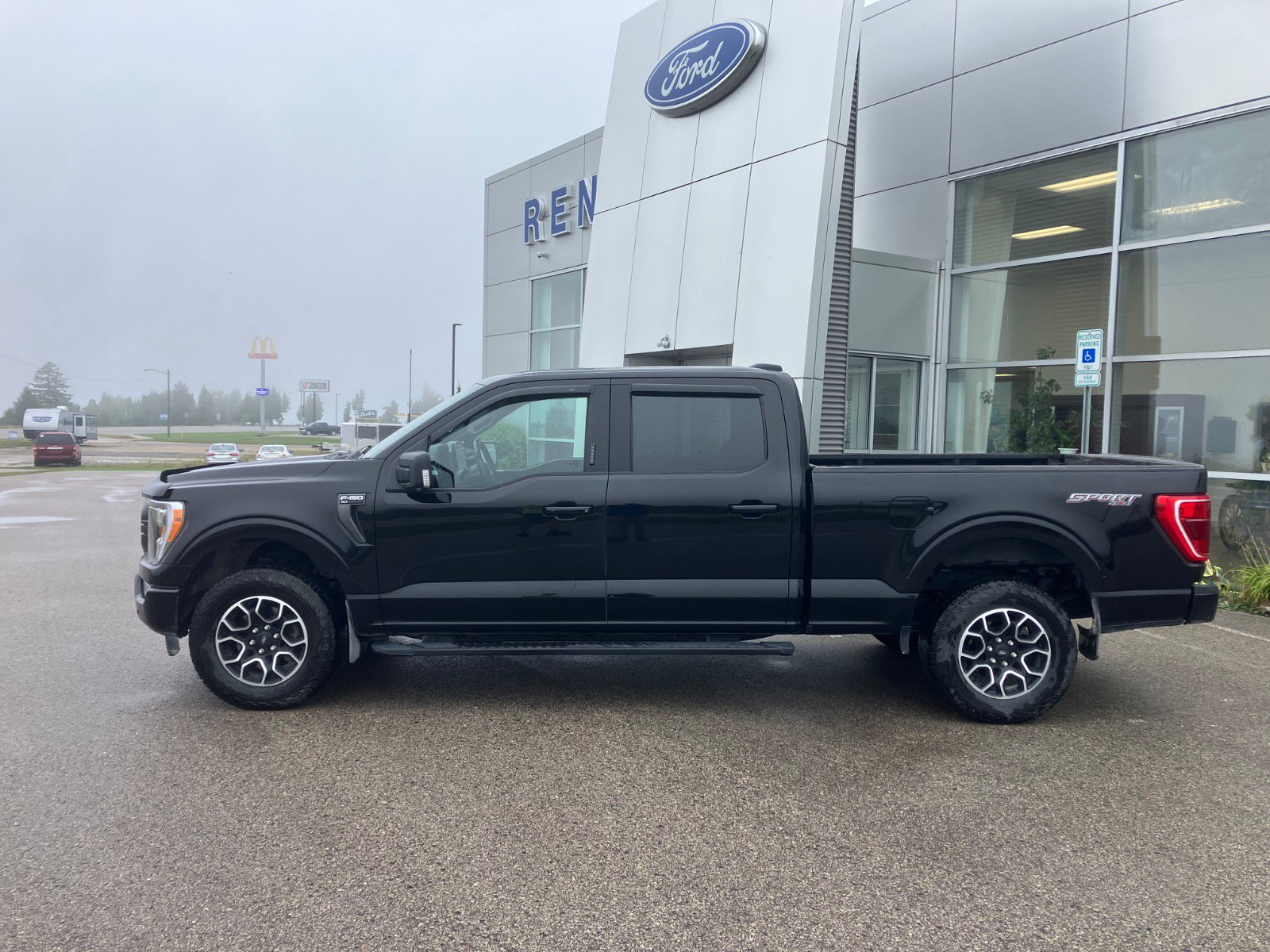 Used 2023 Ford F150 XLT w/ Equipment Group 302A High AWD/4WD image 2