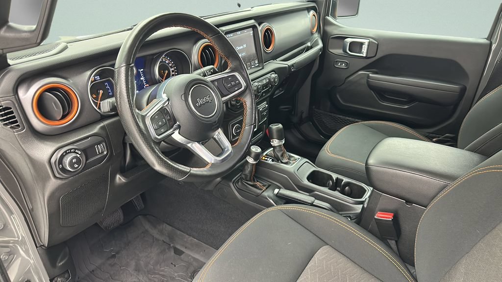 Used 2023 Jeep Gladiator Mojave w/ Cold Weather Group AWD/4WD image 15