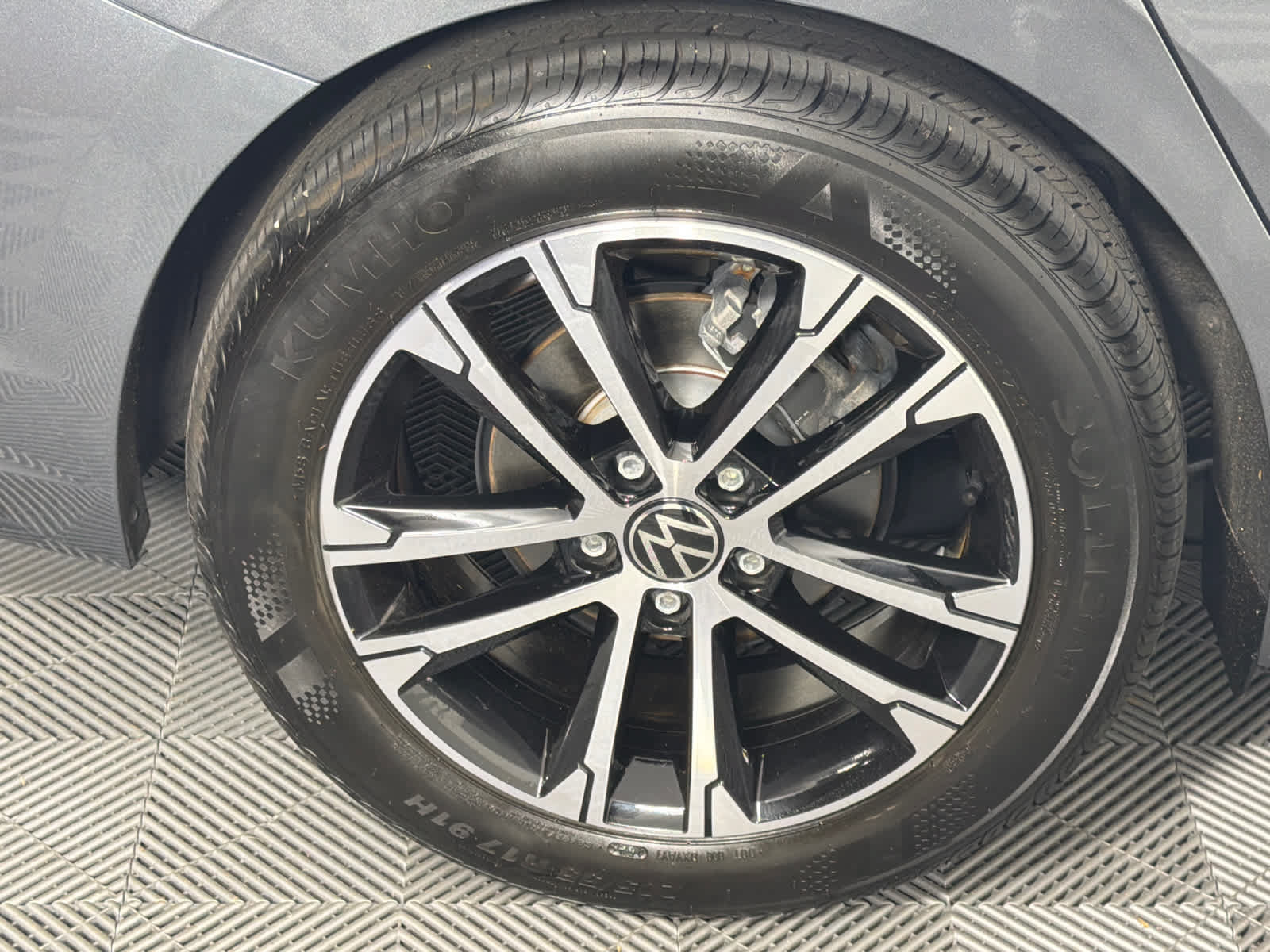 Used 2025 Volkswagen Jetta Sport FWD image 21