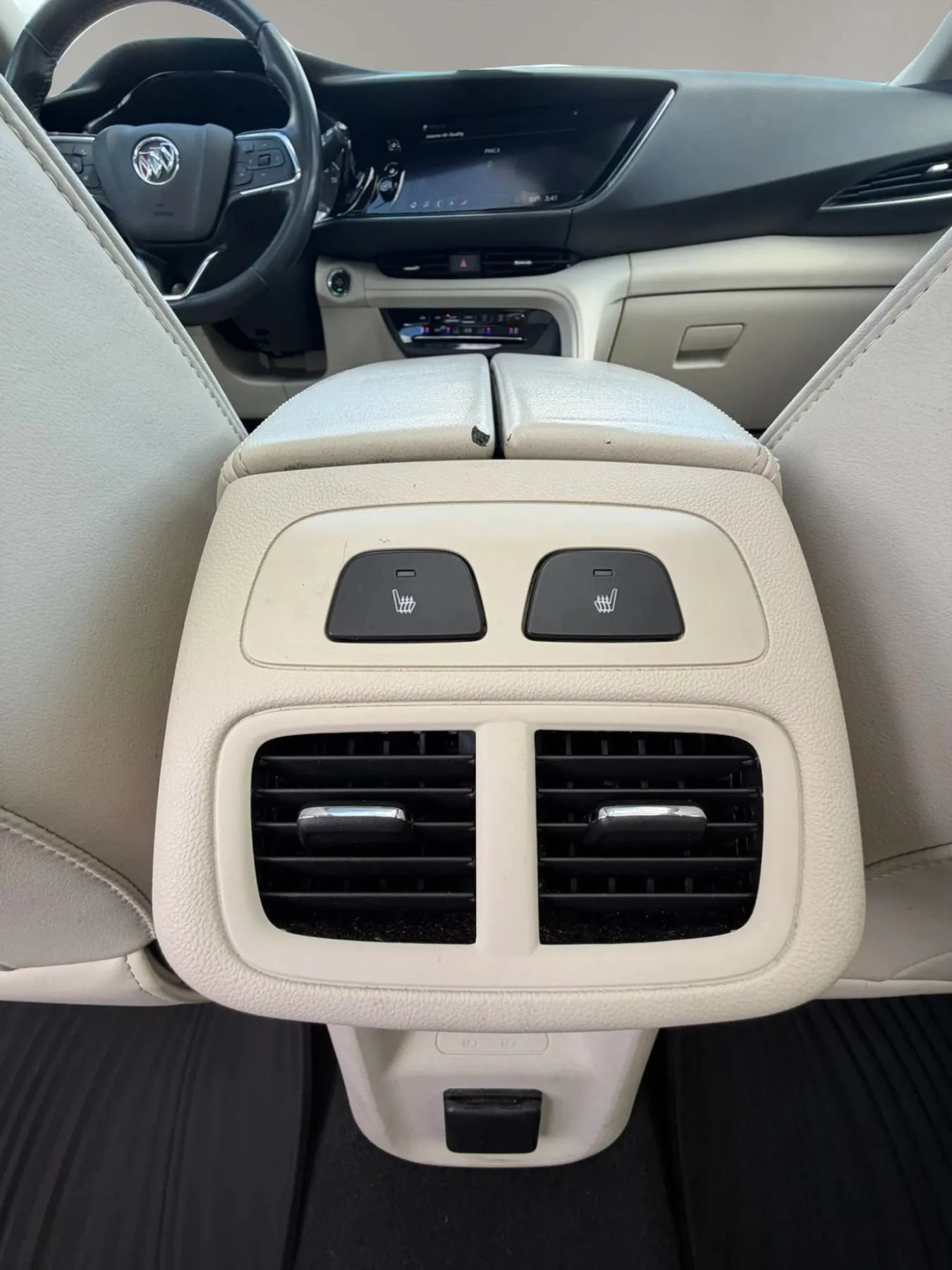 Used 2022 Buick Envision Avenir w/ Technology Package II AWD/4WD image 18