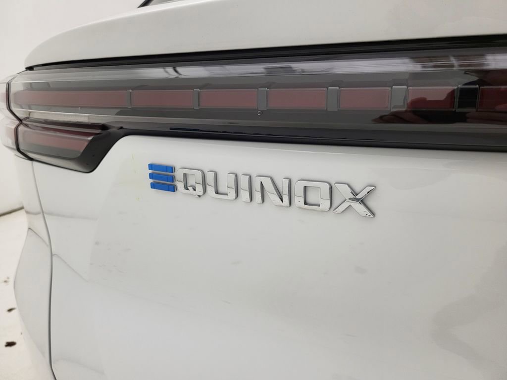 New 2026 Chevrolet Equinox EV LT image 21